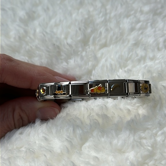 Halloween 🎃 Themed Link Bracelet - Picture 2 of 4